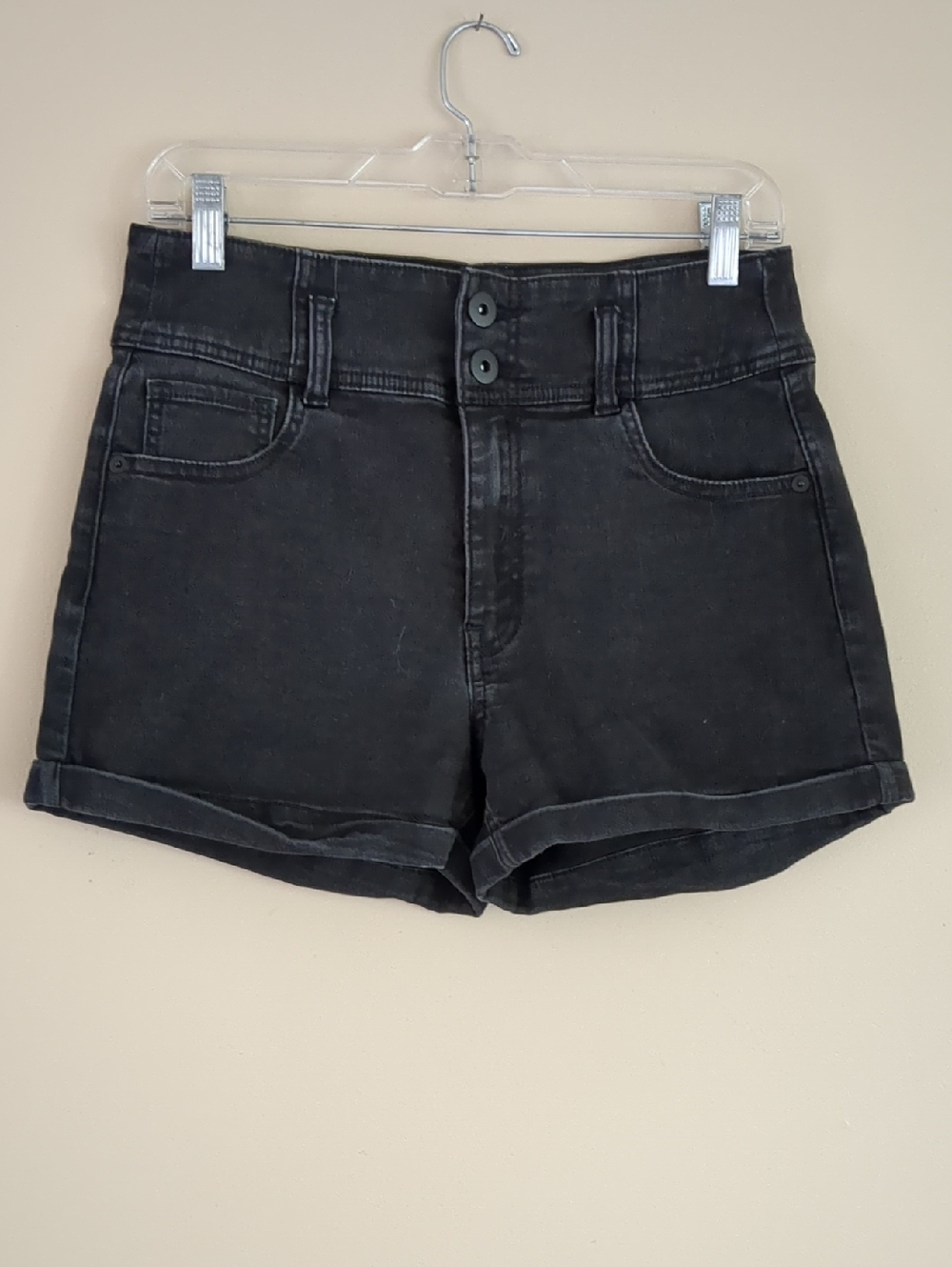 13 No Boundaries Washed Black Cuffed Stretch Shorts